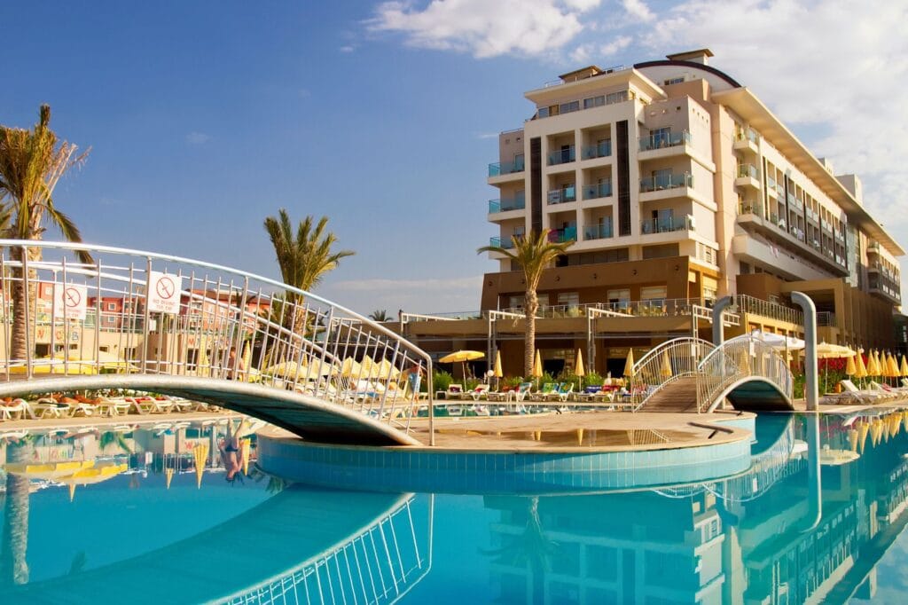 Hotel & Resort Show Casting
